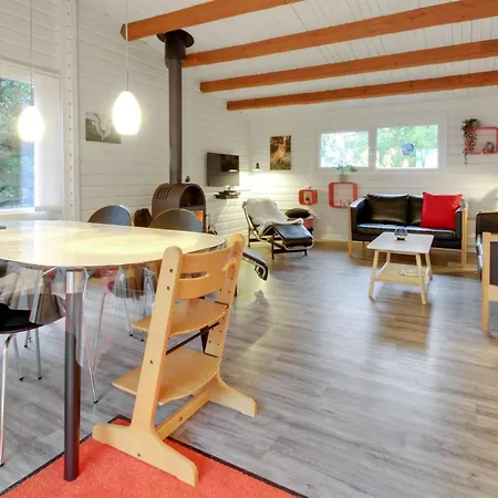 度假居 Odsten - 1km From The Sea By Interhome